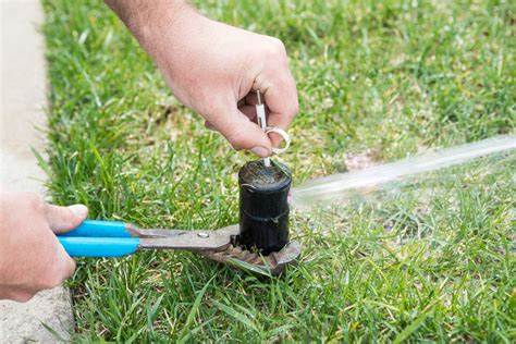 How to Repair a Sprinkler System: 7 Ways